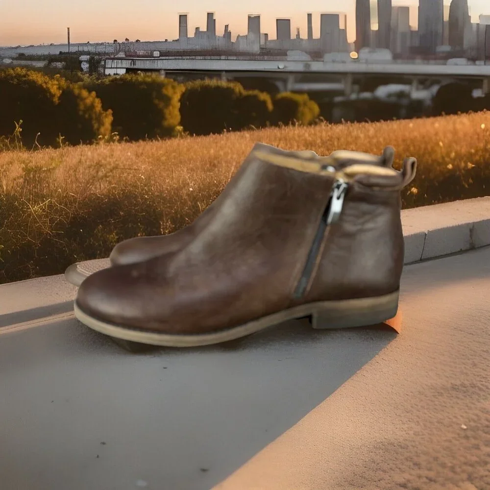 ✅Franco Sarto Boot Women's 9.5Keegan Brown Leather Double Side Zip Ankle Booties - Picture 1 of 10